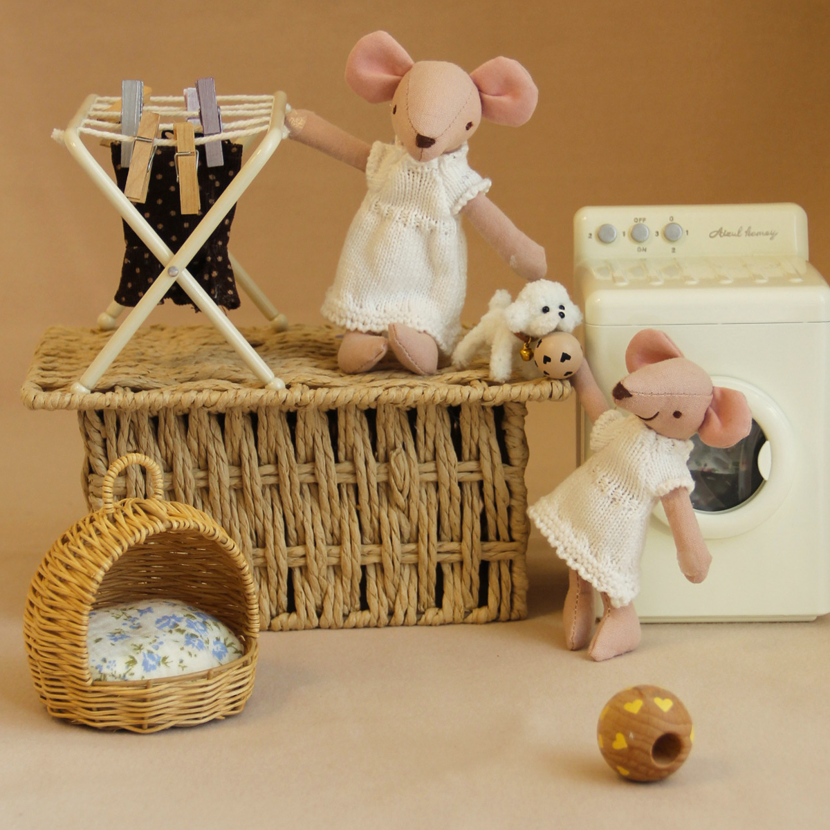 Home Textiles Today - H13/15Cm Fabric Little Mouse with White