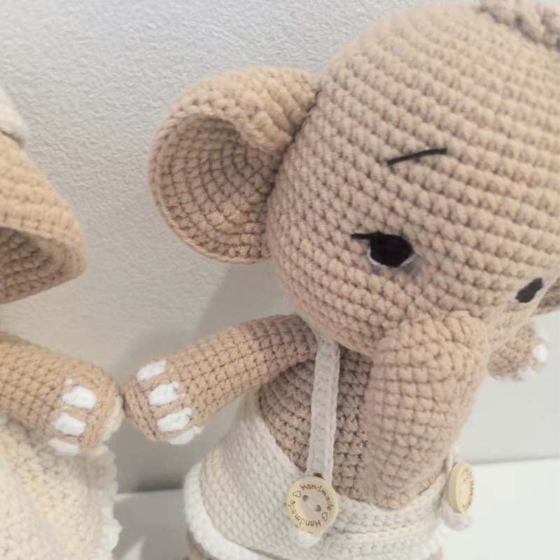Handmade Crochet Elaphant Plus - Home Textiles Today reseña y precio